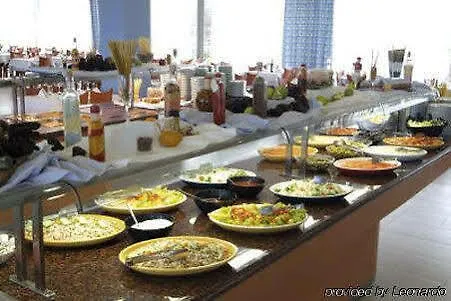 סאלו Ohtels Vila Romana 0*,